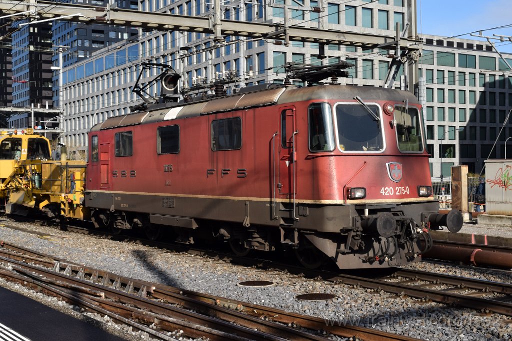 5875-0008-040320.jpg - SBBC Re 4/4'' 11275 (Re 420.275-0)  (Re 91 85 4 420 275-0 CH-SBBC) / Zürich-Altstetten 4.3.2020