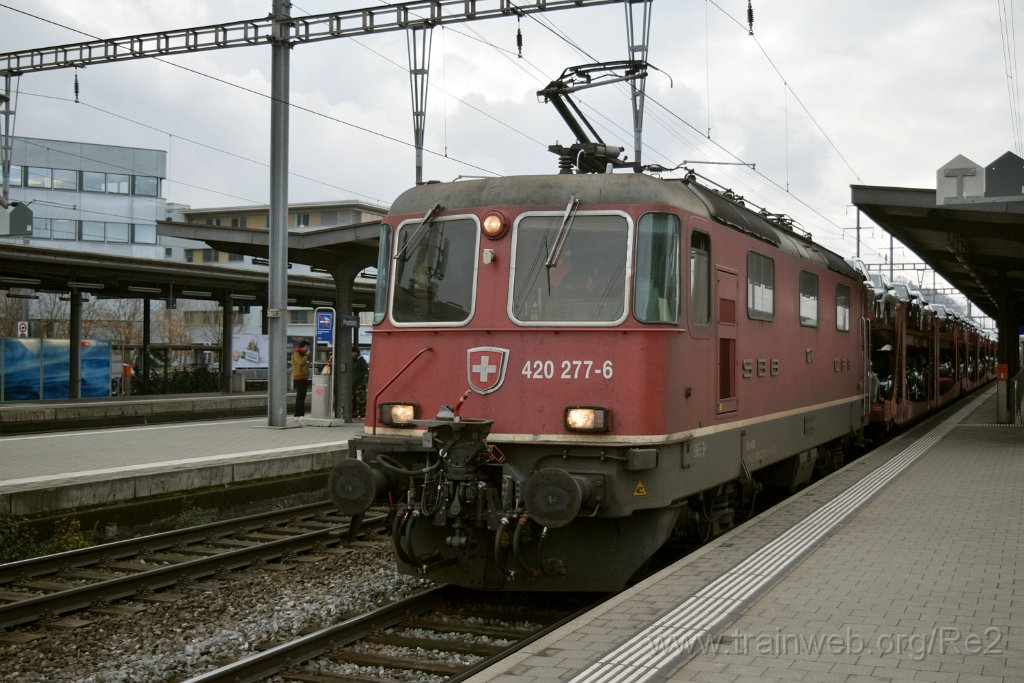 9493-0006-041224.jpg - SBBC Re 4/4'' 11277 (Re 420.277-6)  (Re 91 85 4 420 277-6 CH-SBBC) / Pratteln 4.12.2024