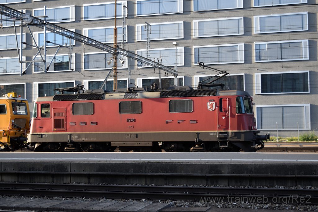 4438-0017-090517.jpg - SBBC Re 4/4'' 11278 (Re 420.278-4)  ''Cham'' (Re 91 85 4 420 278-4 CH-SBBC) / Zürich-Altstetten 9.5.2017
