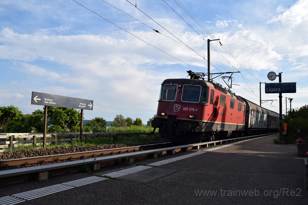 8020-0003-020622.jpg - SBBC Re 4/4'' 11278 (Re 420.278-4)  ''Cham'' (Re 91 85 4 420 278-4 CH-SBBC) / Ligerz 2.6.2022