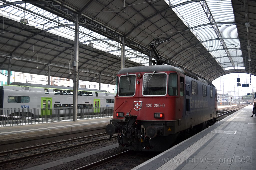 8207-0030-070922.jpg - SBBC Re 420.280-0 ''En avant toute!'' (Re 91 85 4 420 280-0 CH-SBBC) / Olten 7.9.2022