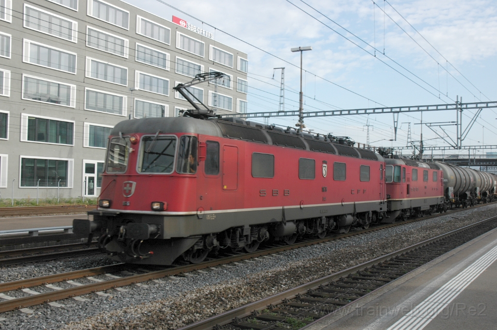 3396-0048-241114.jpg - Re 6/6 11676 "Zurzach" + Re 4/4" 11281 / Zürich-Altstetten 24.11.2014