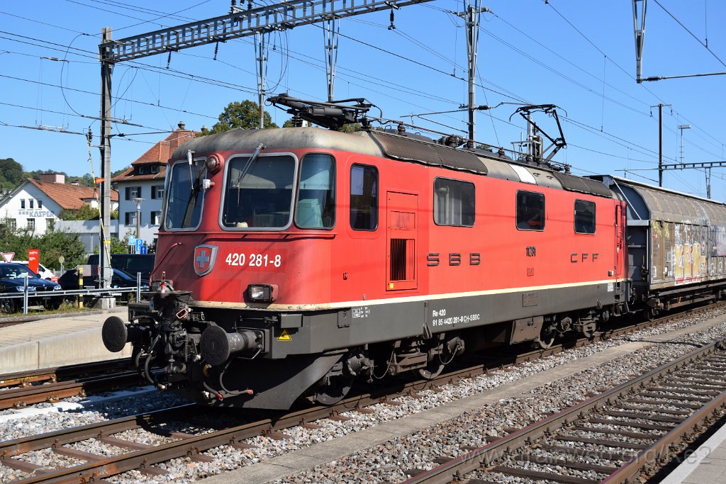 8754-0025-060923.jpg - SBBC Re 4/4'' 11281 (Re 420.281-8)  (Re 91 85 4 420 281-8 CH-SBBC) / Weinfelden 6.9.2023