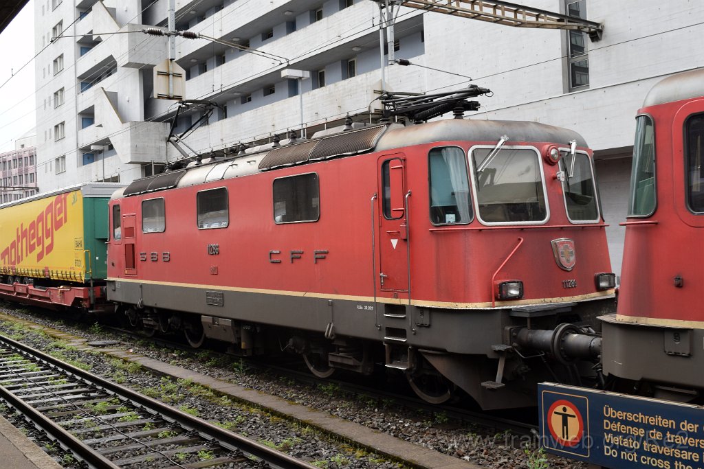 3869-0008-120416.jpg - SBB-CFF Re 4/4'' 11286 / Zürich-Altstetten 12.4.2016