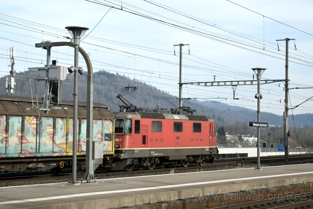 9563-0050-070225.jpg - SBBC Re 4/4'' 11286 (Re 420.286-7)  (Re 91 85 4 420 286-7 CH-SBBC) / Killwangen-Spreitenbach 7.2.2025