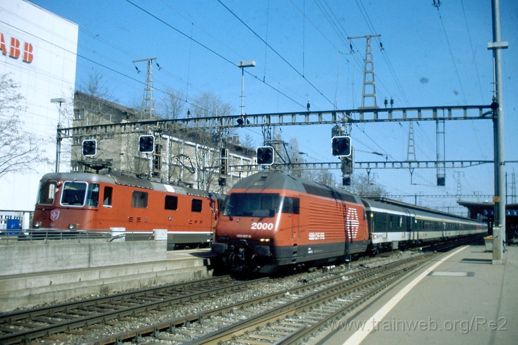 0709-0036.jpg - SBB-CFF Re 460.007-8 ''Junior'' + SBB-CFF Re 4/4'' 11287 / Zürich-Oerlikon 29.3.1998