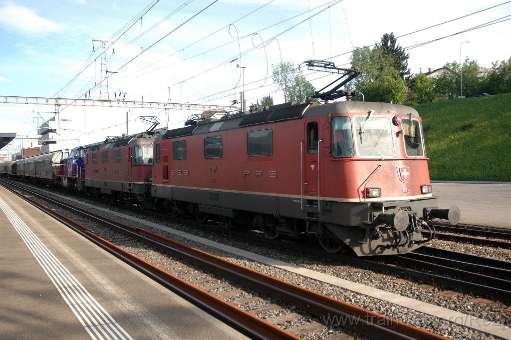 2799-0035-080513.jpg - SBB-CFF Re 4/4'' 11287 + SBB-CFF Re 4/4'' 11174 + SBBC Am 843.058-9 / Killwangen-Spreitenbach 8.5.2013