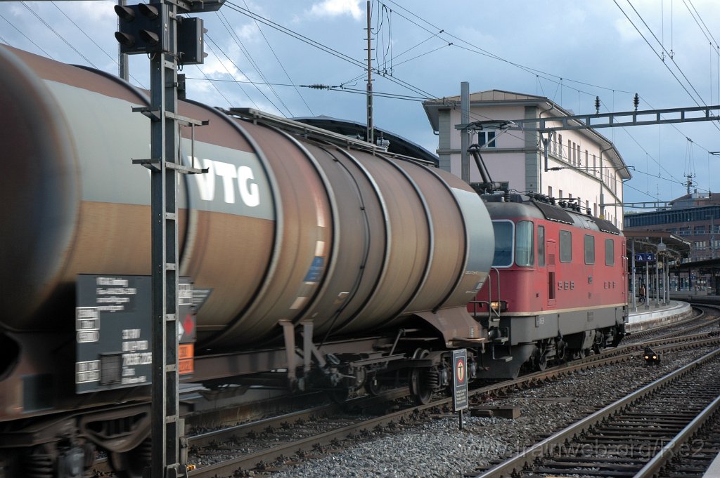 2384-0003-030512.jpg - SBB-CFF Re 4/4'' 11288 / Olten 3.5.2012
