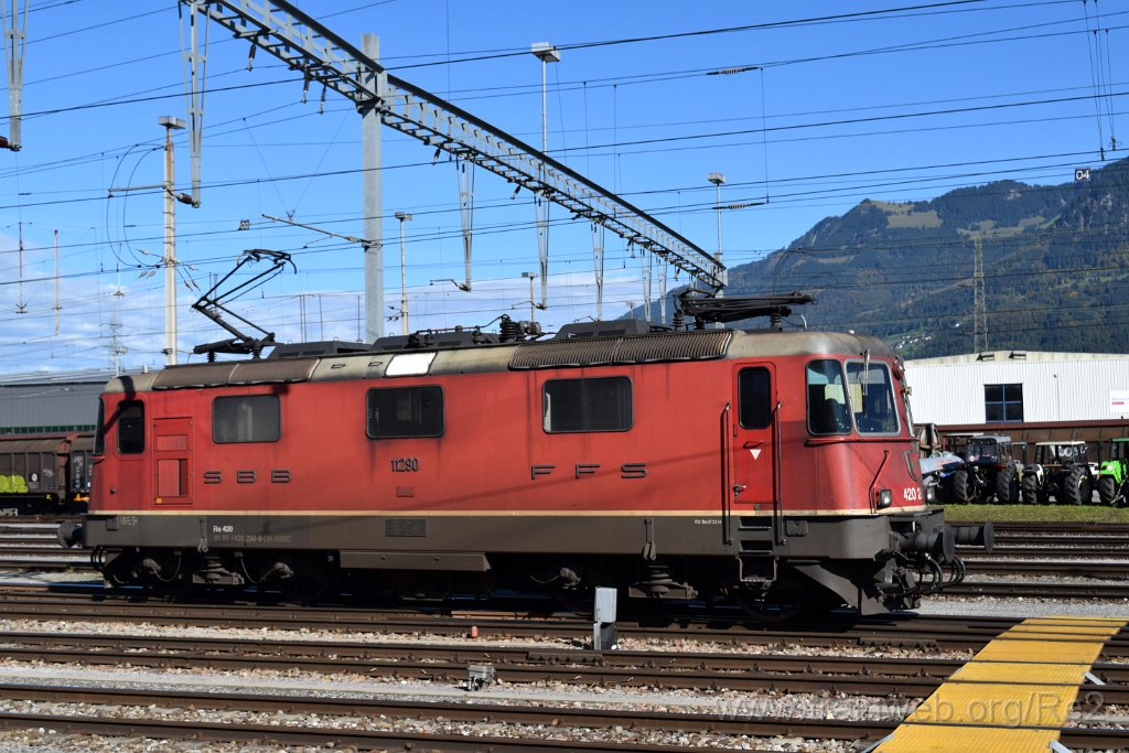 4692-0027-051017.jpg - SBBC Re 4/4'' 11290 (Re 420.290-9)  (Re 91 85 4 420 290-9 CH-SBBC) / Buchs SG 5.10.2017