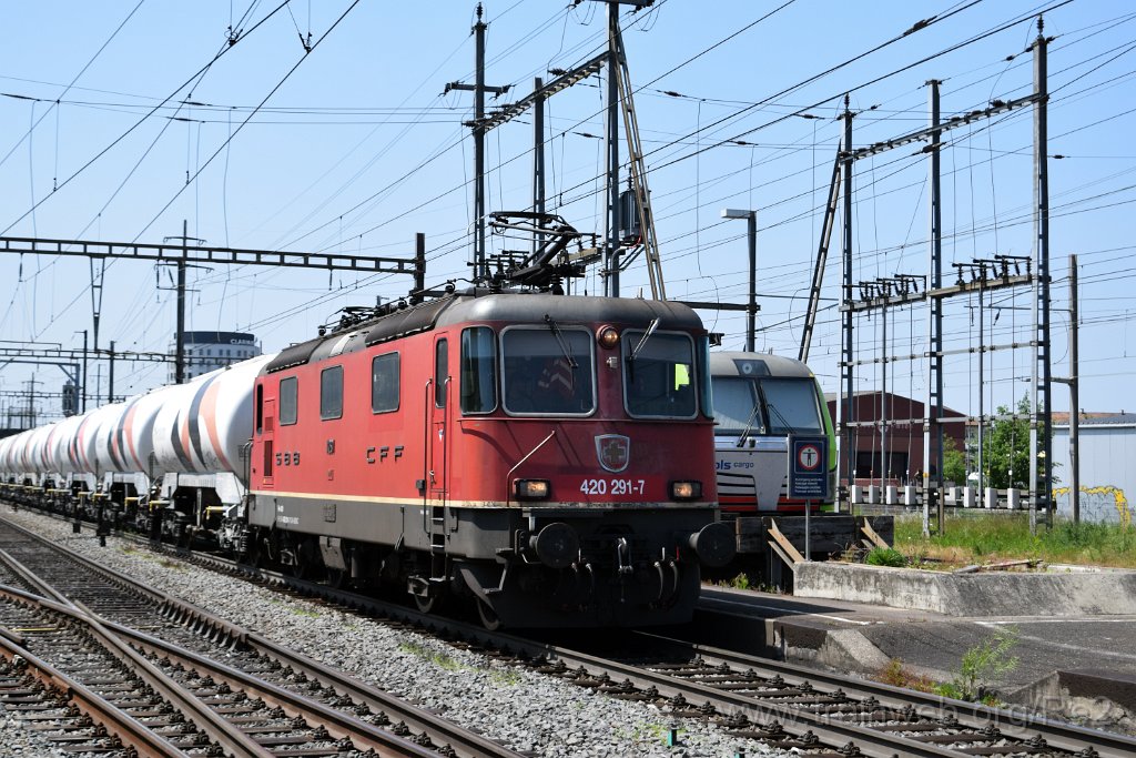 8587-0033-260523.jpg - SBBC Re 4/4'' 11291 (Re 420.291-7)  (Re 91 85 4 420 291-7 CH-SBBC) / Pratteln 26.5.2023