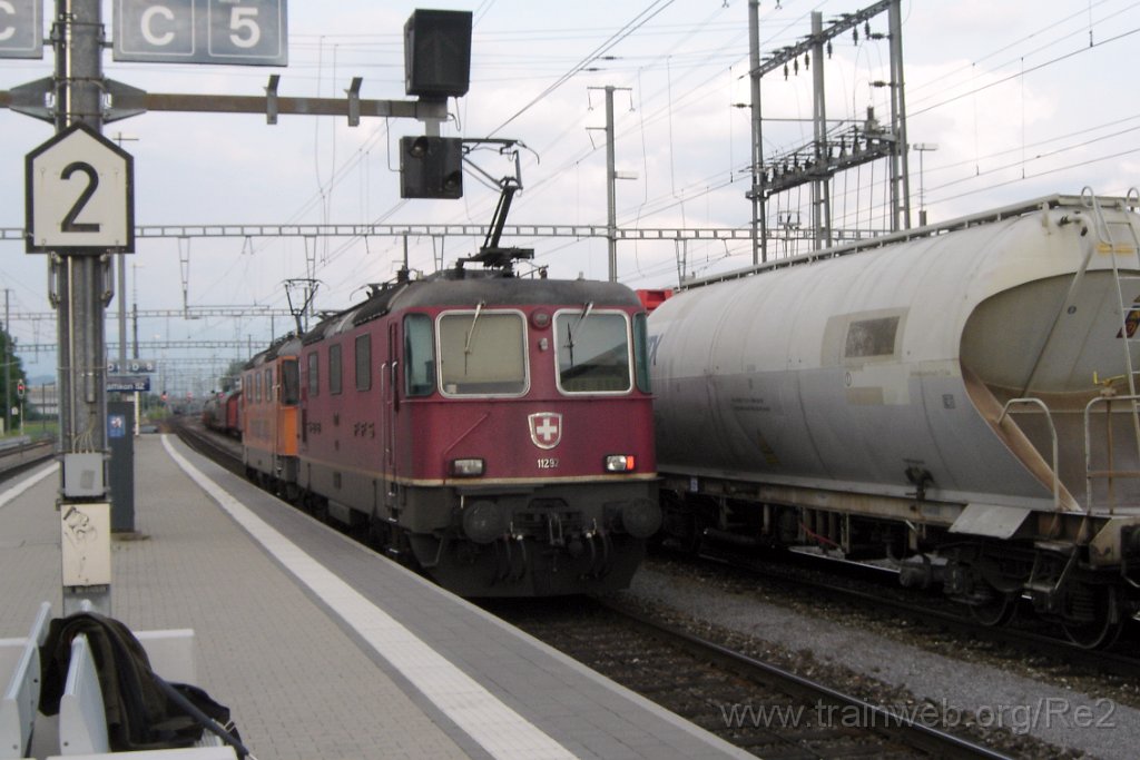 2856-0044-260613.jpg - SBB-CFF Re 4/4'' 11320 / RLAG ''InterRegio Cargo'' + SBB-CFF Re 4/4'' 11292 / Pfäffikon SZ 26.6.2013