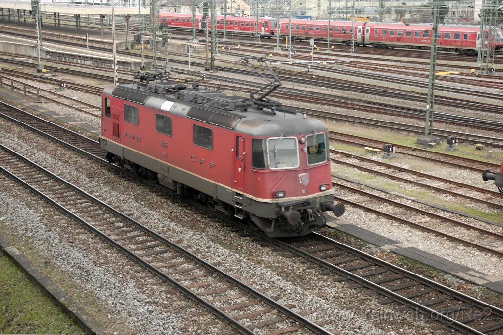 3403-0047-121214.jpg - SBB-CFF Re 4/4'' 11295 / Basel Badische Bahnhof 12.12.2014