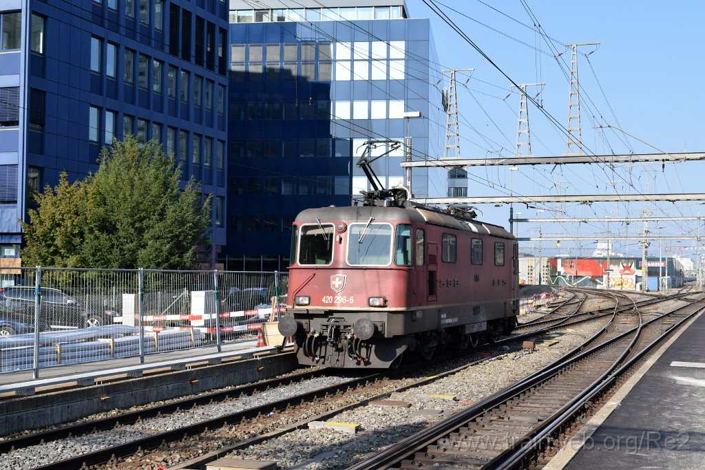 5358-0040-270319.jpg - SBBC Re 4/4'' 11296 (Re 420.296-6)  (Re 91 85 4 420 296-6 CH-SBBC) / Zürich-Altstetten 27.3.2019