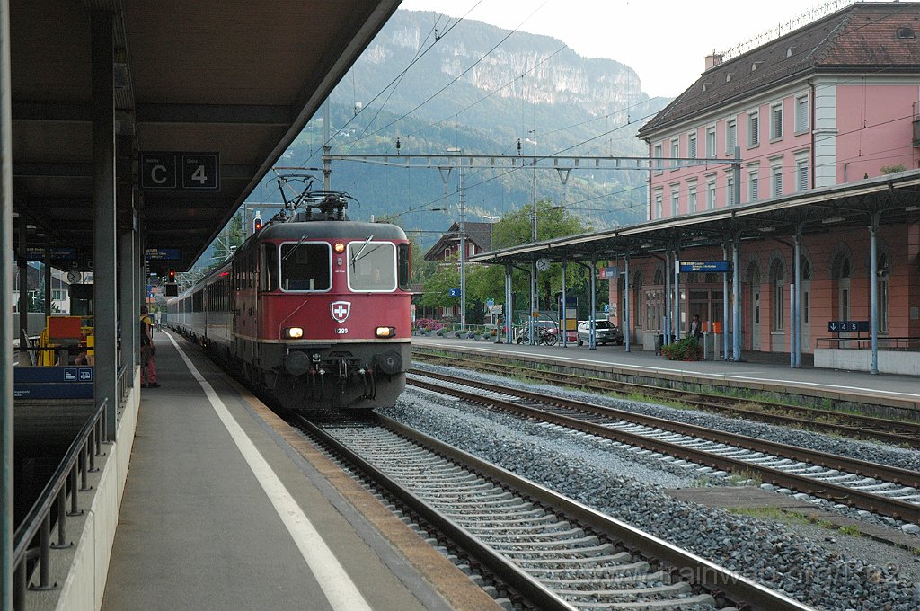 3215-0011-240714.jpg - SBB-CFF Re 4/4'' 11299 / Brunnen 24.7.2014