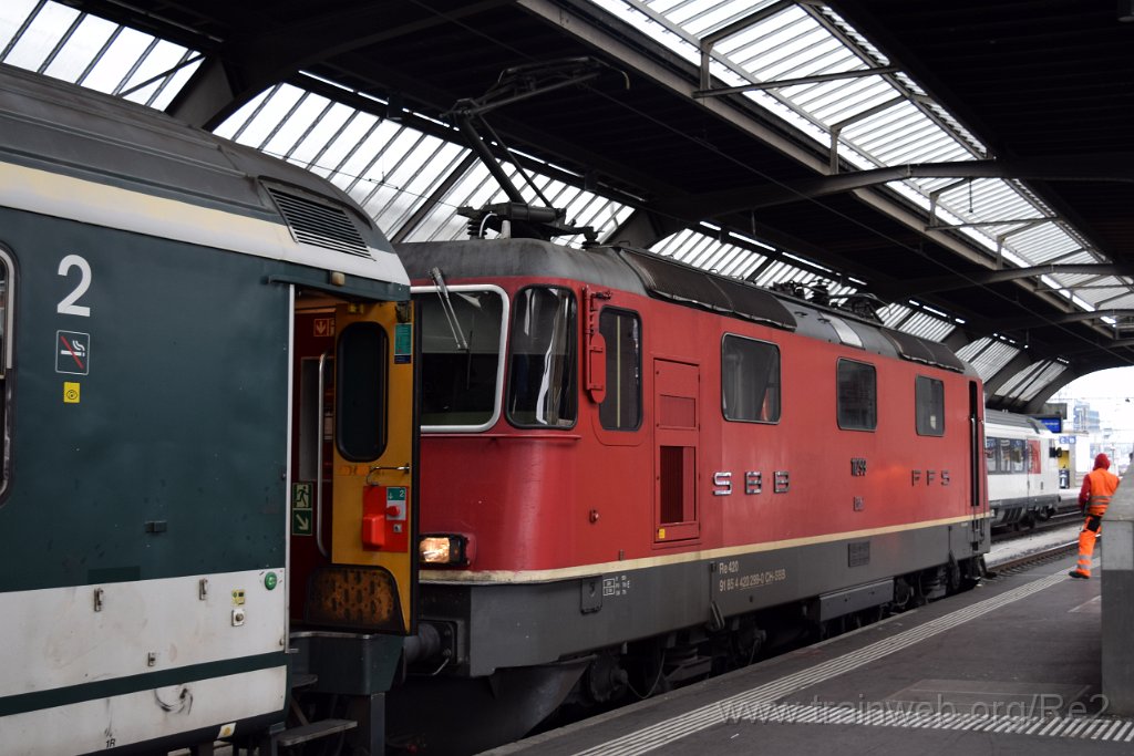 5388-0035-100419.jpg - SBB-CFF Re 4/4'' 11299 (Re 420.299-0)  (Re 91 85 4 420 299-0 CH-SBB) / Zürich HB 10.4.2019