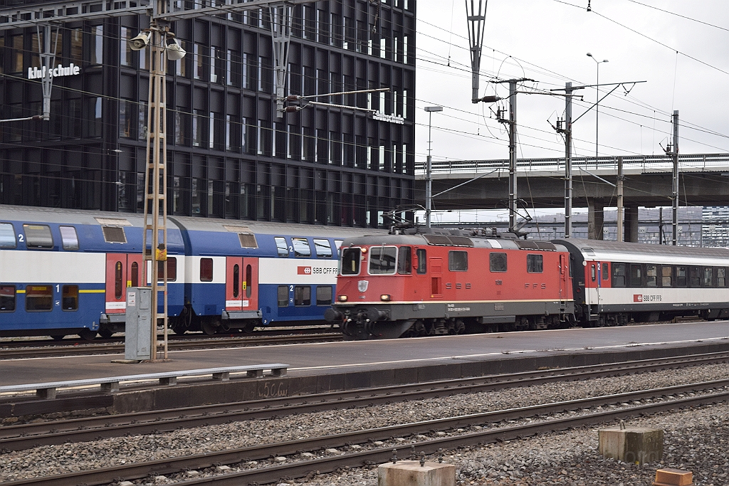 4807-0006-030118.jpg - Re 4/4" 11300 (Re 420.300-6) / Zürich-Altstetten 3.1.2018