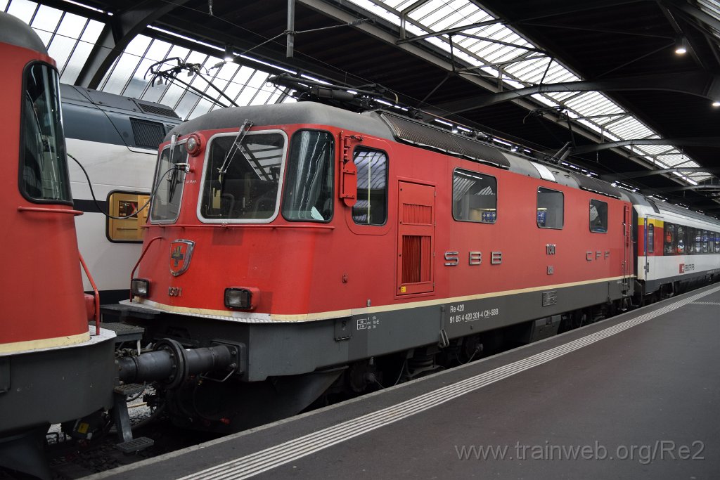 4770-0016-081117.jpg - SBB-CFF Re 4/4'' 11301 (Re 420.301-4)  (Re 91 85 4 420 301-4 CH-SBB) / Zürich HB 8.11.2017
