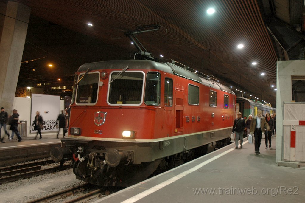 2673-0028-131112.jpg - SBB-CFF Re 4/4'' 11302 / Zürich HB 13.11.2012