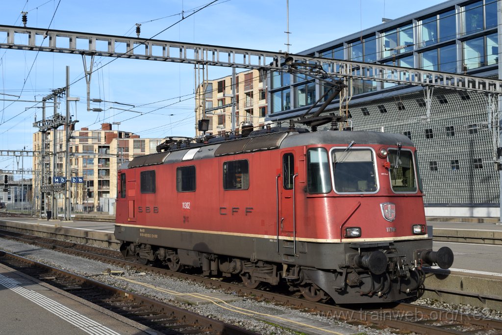 8339-0005-010123.jpg - SBB-CFF Re 4/4'' 11302 (Re 420.302-2)  (Re 91 85 4 420 302-2 CH-SBB) / Zürich HB 1.1.2023