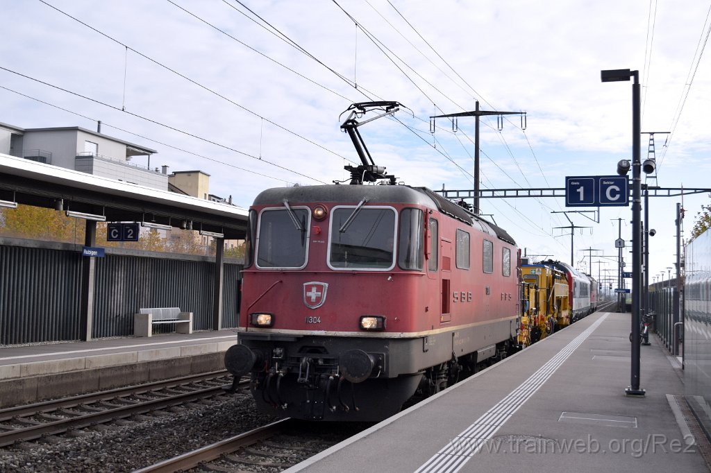 9478-0042-141124.jpg - SBB-CFF Re 4/4'' 11304 (Re 420.304-8)  (Re 91 85 4 420 304-8 CH-SBB) + SBB-CFF Re 4/4'' 11153 (Re 421.135-6)  (Re 91 85 4 420 135-6 CH-SBB) / Rubigen 14.11.2024