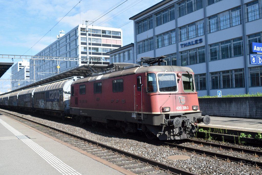9290-0040-190824.jpg - SBBC Re 4/4'' 11306 (Re 420.306-3)  (Re 91 85 4 420 306-3 CH-SBBC) / Aarau 19.8.2024
