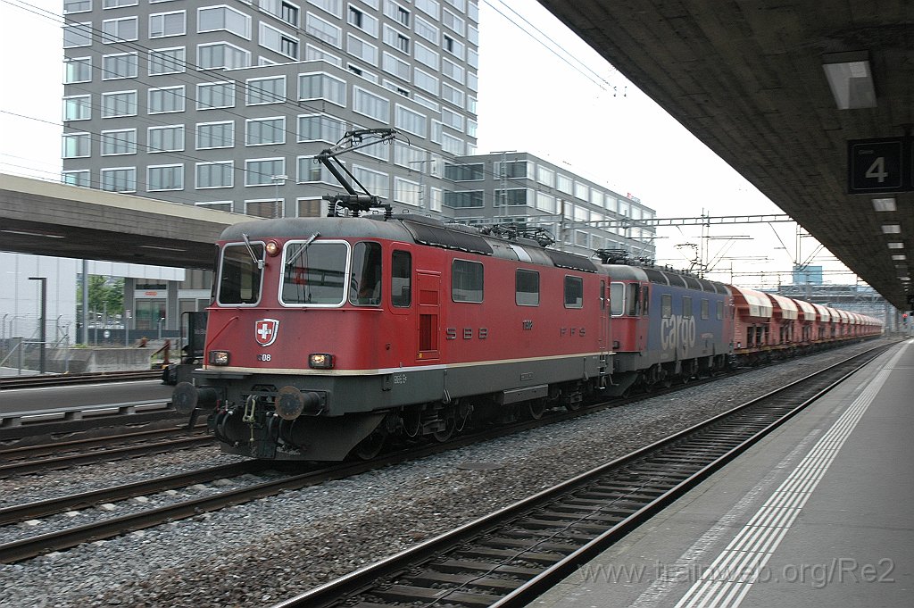 3622-0046-290615.jpg - SBB-CFF Re 4/4'' 11308 + SBBC Re 620.060-4 ''Tavannes'' / Zürich-Altstetten 29.6.2015