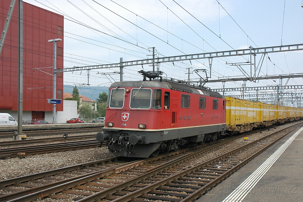 1945-0050-220710.jpg - Re 4/4" 11318 / Aarau 22.7.2010