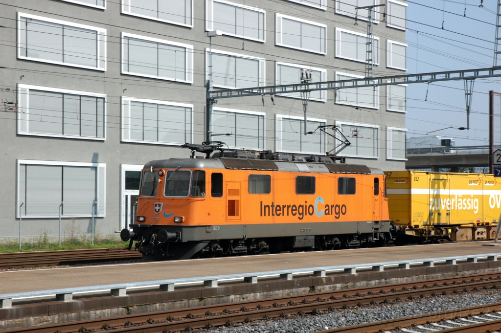 3271-0049-220914.jpg - Re 4/4" 11320 "InterRegio Cargo" / Zürich-Altstetten 22.9.2014