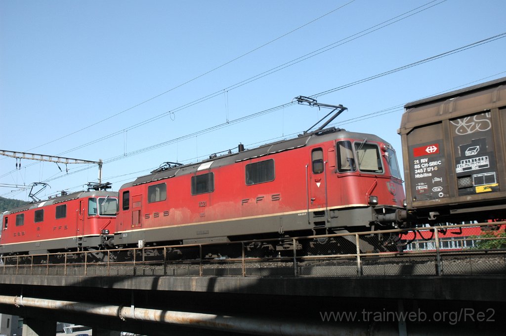 2468-0018-290612.jpg - SBB-CFF Re 4/4'' 11179 + SBB-CFF Re 4/4'' 11321 / Zürich (Käferbergbrücke) 29.6.2012