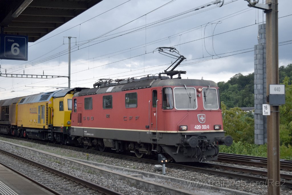 8699-0020-210723.jpg - SBBC Re 4/4'' 11322 (Re 420.322-0)  (Re 91 85 4 420 322-0 CH-SBBC) / Killwangen-Spreitenbach 21.7.2023