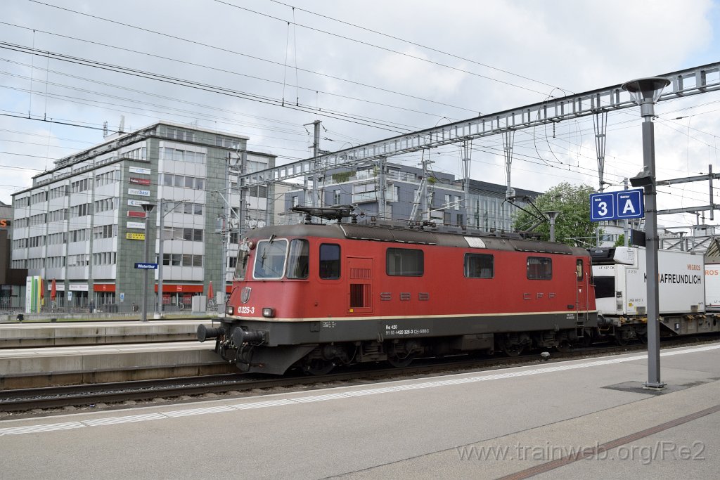 8536-0015-150523.jpg - SBBC Re 4/4'' 11325 (Re 420.325-3)  (Re 91 85 4 420 325-3 CH-SBBC) / Winterthur 15.5.2023
