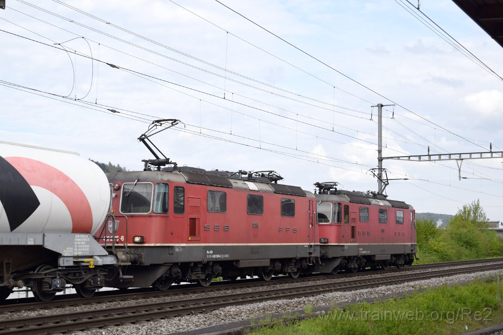 8490-0050-260423.jpg - SBBC Re 4/4'' 11295 (Re 420.295-8)  (Re 91 85 4 420 295-8 CH-SBBC) + SBBC Re 4/4'' 11295 (Re 420.295-8)  (Re 91 85 4 420 295-8 CH-SBBC) / Killwangen-Spreitenbach 26.4.2023