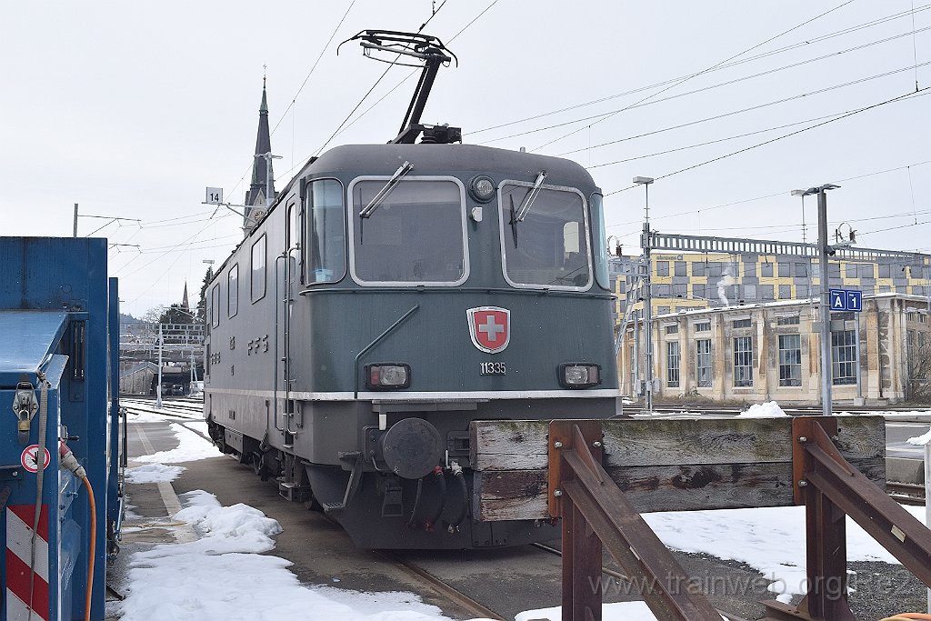 7849-0025-220122.jpg - SBBC Re 4/4'' 11335 (Re 420.335-2)  (Re 91 85 4 420 335-2 CH-SBBC) / St.Gallen HB 22.1.2022