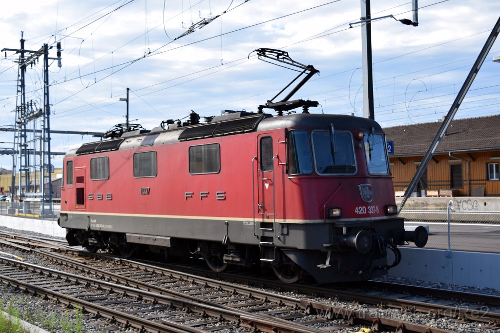 8713-0033-020823.jpg - SBBC Re 4/4'' 11337 (Re 420.337-8)  (Re 91 85 4 420 337-8 CH-SBBC) / Wil 2.8.2023