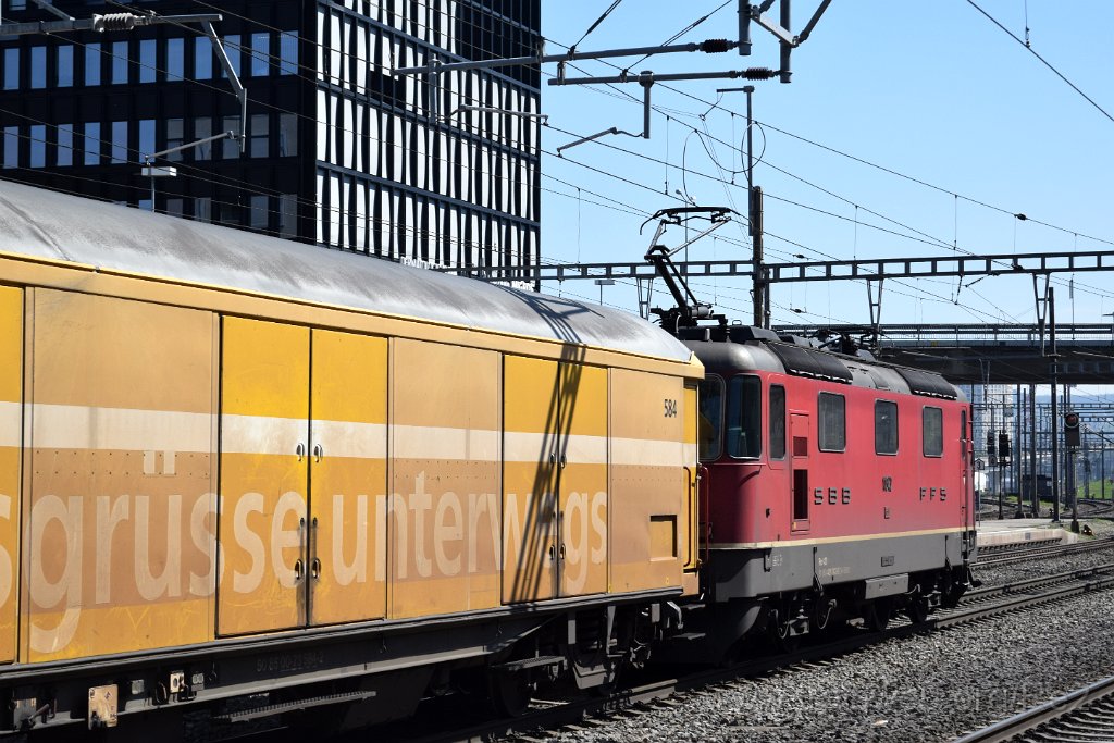 9037-0009-120424.jpg - SBBC Re 4/4'' 11342 (Re 420.342-8)  (Re 91 85 4 420 342-8 CH-SBBC) / Zürich-Altstetten 12.4.2024