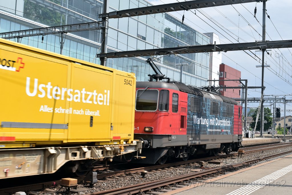 9867-0008-030725.jpg - SBBC Re 420.345-1 ''Wartung mit Durchblick'' (Re 91 85 4 420 345-1 CH-SBBC) / Aarau 3.7.2025