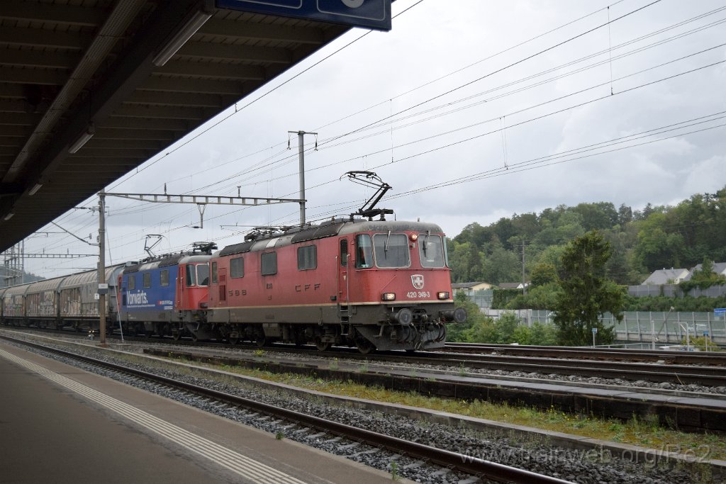 8213-0037-140922.jpg - SBBC Re 4/4'' 11349 (Re 420.349-3)  (Re 91 85 4 420 349-3 CH-SBBC) + SBBC Re 420.280-0 ''En avant toute!'' (Re 91 85 4 420 280-0 CH-SBBC) / Killwangen-Spreitenbach 14.9.2022