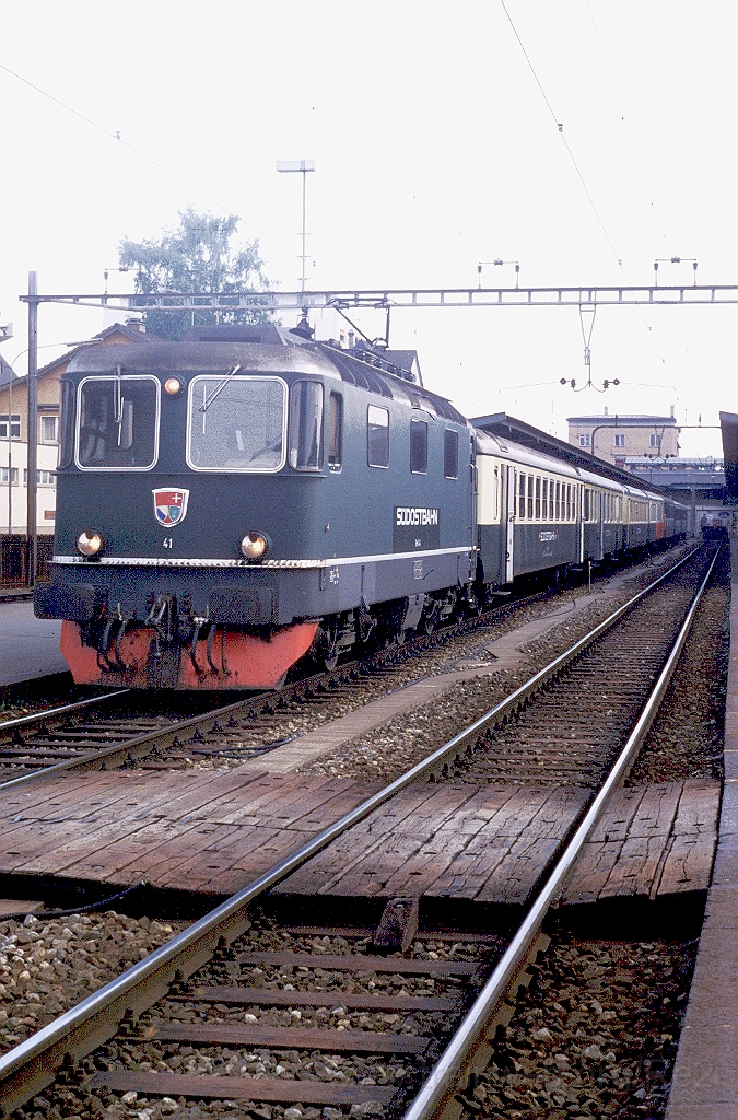 0181-0005.jpg - SOB Re 4/4''' 41 / Romanshorn 19.6.1988