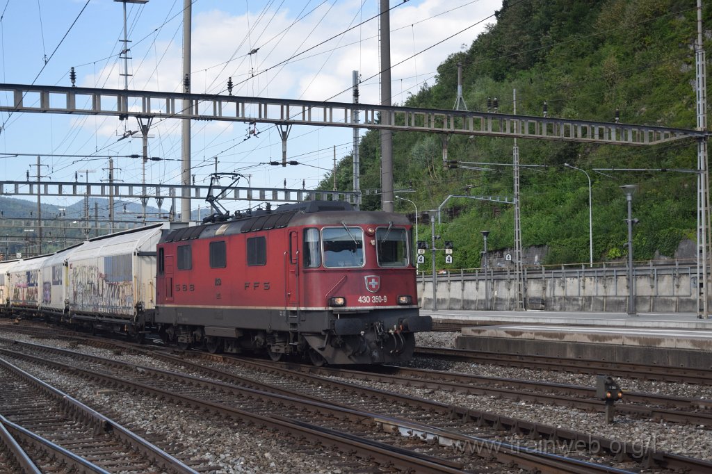 4076-0048-030816.jpg - SBBC Re 4/4''' 11350 (Re 430.350-9)  (Re 91 85 4 430 350-9 CH-SBBC) / Olten 3.8.2016