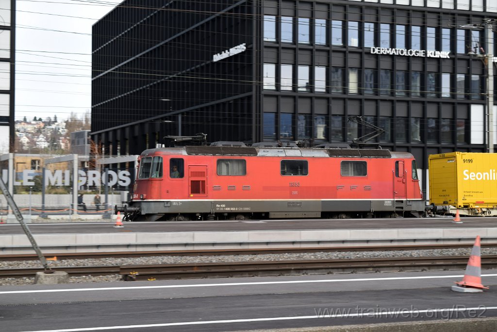 5330-0038-060319.jpg - SBBC Re 4/4''' 11353 (Re 430.353-3)  (Re 91 85 4 430 353-3 CH-SBBC) / Zürich-Altstetten 6.3.2019