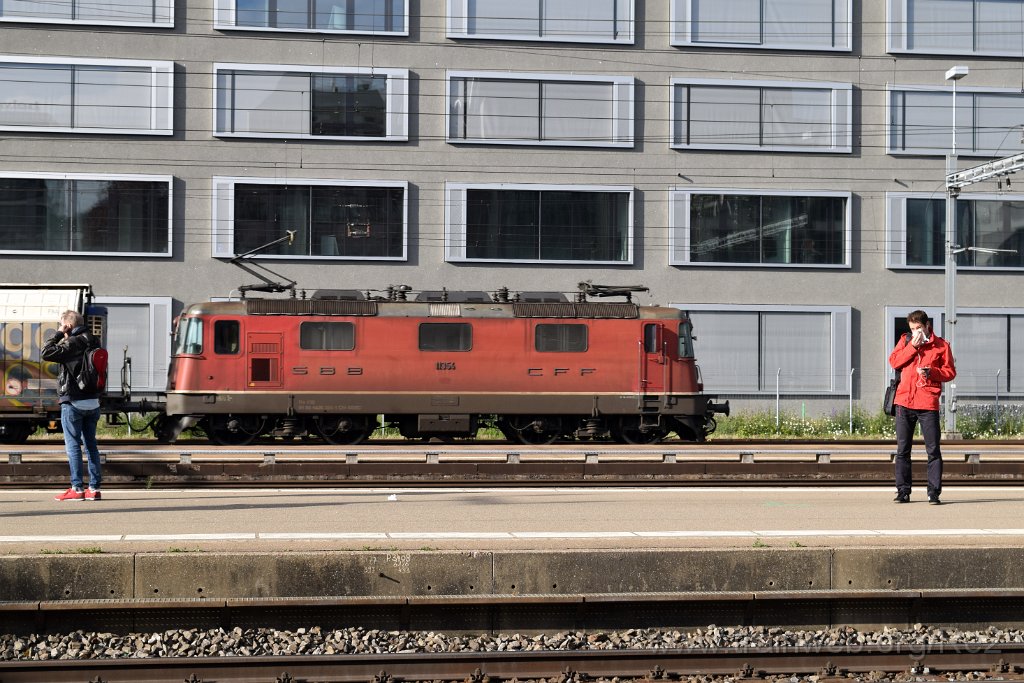 4431-0030-090517.jpg - SBBC Re 4/4''' 11354 (Re 430.354-1)  (Re 91 85 4 430 354-1 CH-SBBC) / Zürich-Altstetten 9.5.2017
