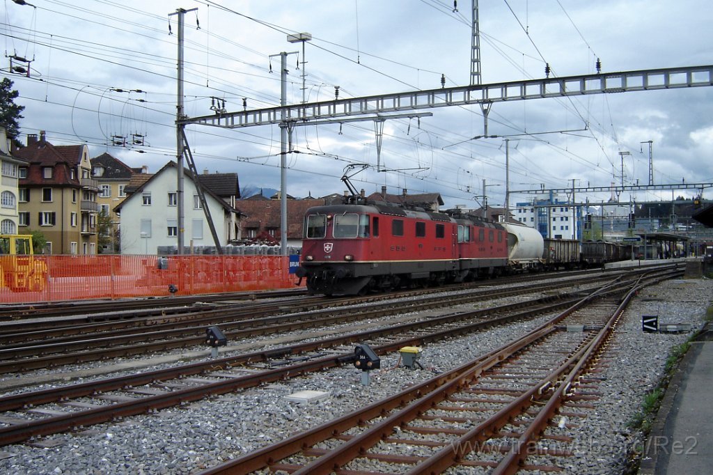 1039-0013-250405.jpg - SBB-CFF Re 4/4'' 11278 + SBB-CFF Re 4/4''' 11356 / Emmenbrücke 25.4.2005