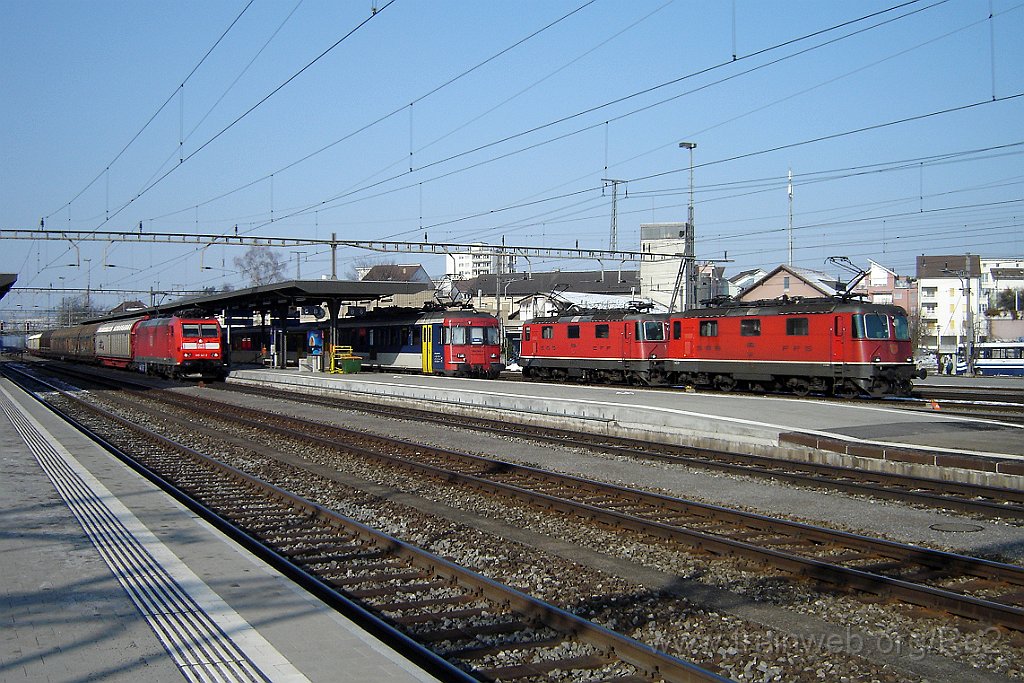 1141-0044-140306.jpg - SBB-CFF RBe 540.064-3 + DBAG 185.141-9 + SBB-CFF Re 4/4''' 11356 + SBB-CFF Re 4/4'' 11250 / Rotkreuz 14.3.2006
