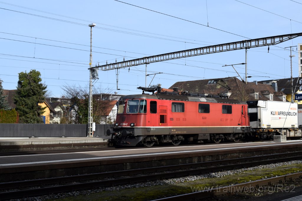 7298-0042-220221.jpg - SBBC Re 4/4''' 11358 (Re 430.358-2)  (Re 91 85 4 430 358-2 CH-SBBC) / Lenzburg 22.2.2021