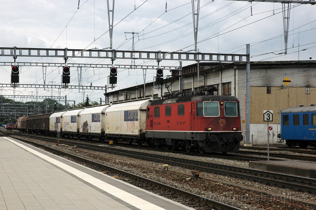 1904-0017-220610.jpg - SBB-CFF Re 4/4''' 11360 / Burgdorf 22.6.2010
