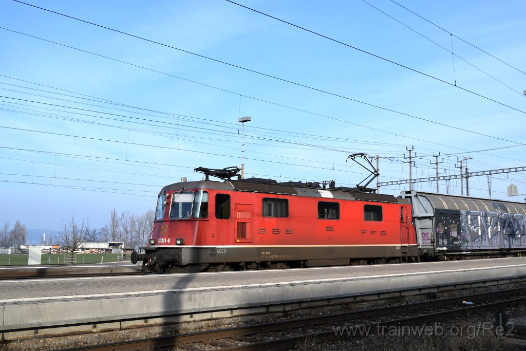 4841-0001-060218.jpg - SBBC Re 4/4''' 11361 (Re 430.361-6)  (Re 91 85 4 430 361-6 CH-SBBC) / Pfäffikon SZ 6.2.2018