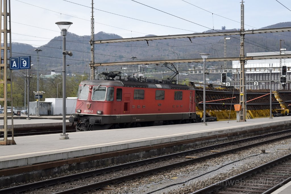 4923-0030-150418.jpg - SBBC Re 4/4''' 11363 (Re 430.363-2)  (Re 91 85 4 430 363-2 CH-SBBC) / Olten 15.4.2018