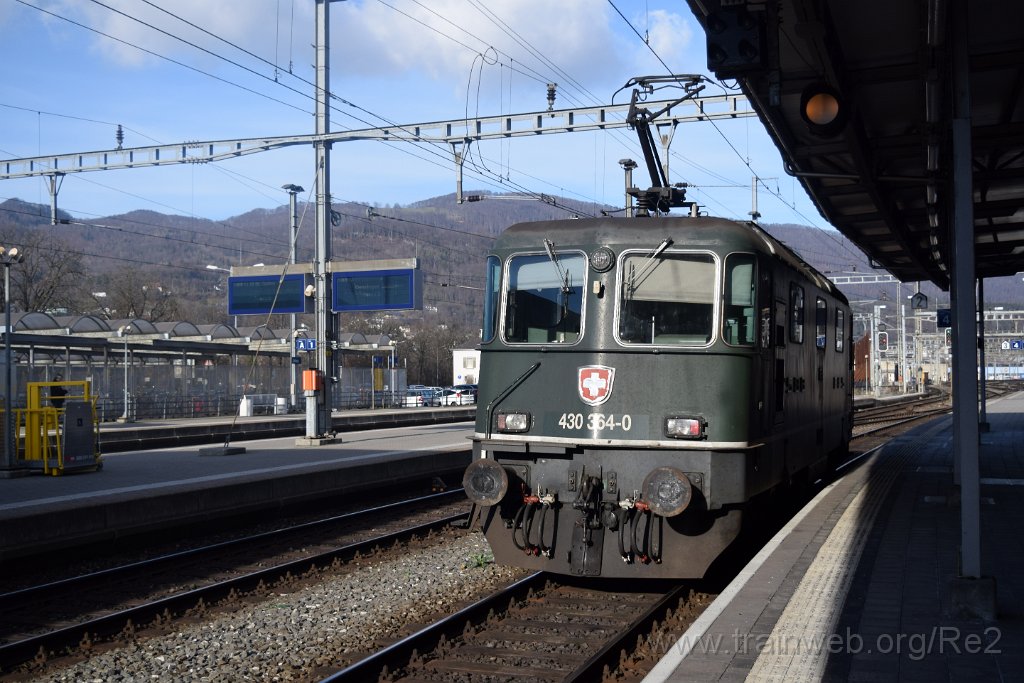 5265-0028-040119.jpg - SBBC Re 4/4''' 11364 (Re 430.364-0)  (Re 91 85 4 430 364-0 CH-SBBC) / Olten 4.1.2019