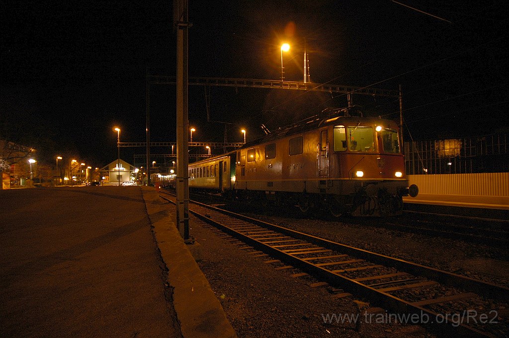 1840-0030-060410.jpg - SBB-CFF Re 4/4''' 11368 / Hinwil 6.4.2010