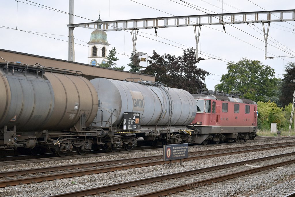 5698-0030-220819.jpg - SBBC Re 4/4''' 11370 (Re 430.370-7)  (Re 91 85 4 430 370-7 CH-SBBC) / Rupperswil 22.8.2019